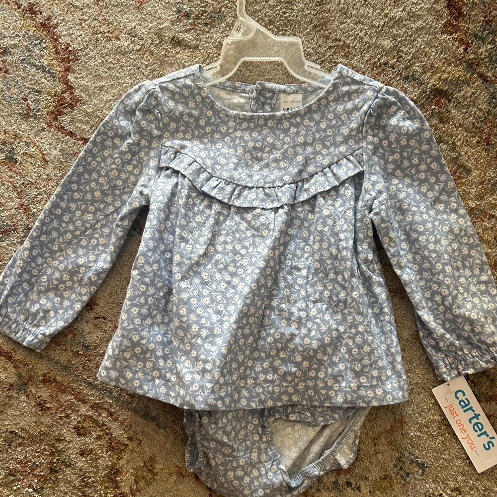 Carter’s super cute outfit new with tags
